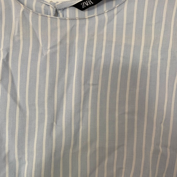 NWOT Zara Top - Picture 2 of 3